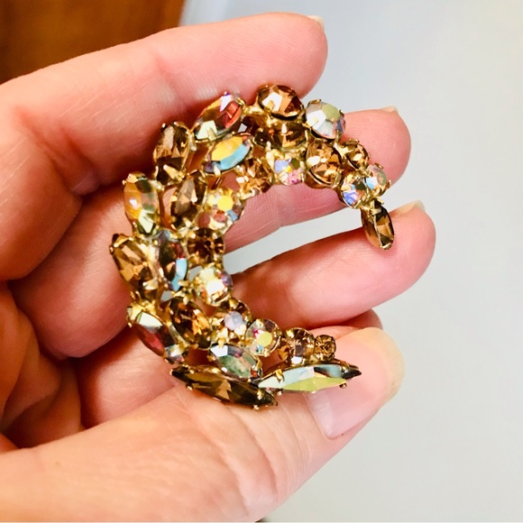 Vintage Amber Aurora Borealis Crescent brooch – unsigned Sherman style 2“ - Picture 3 of 7